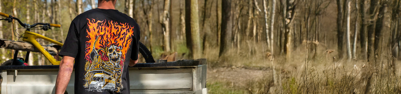 FAMILLE | STREETWEAR