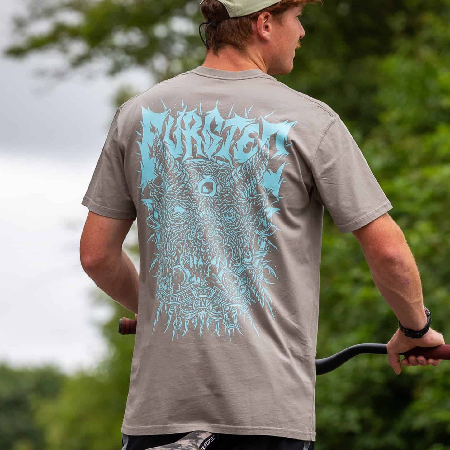 T-Shirt BURGTEC ROLL WITH US FADED