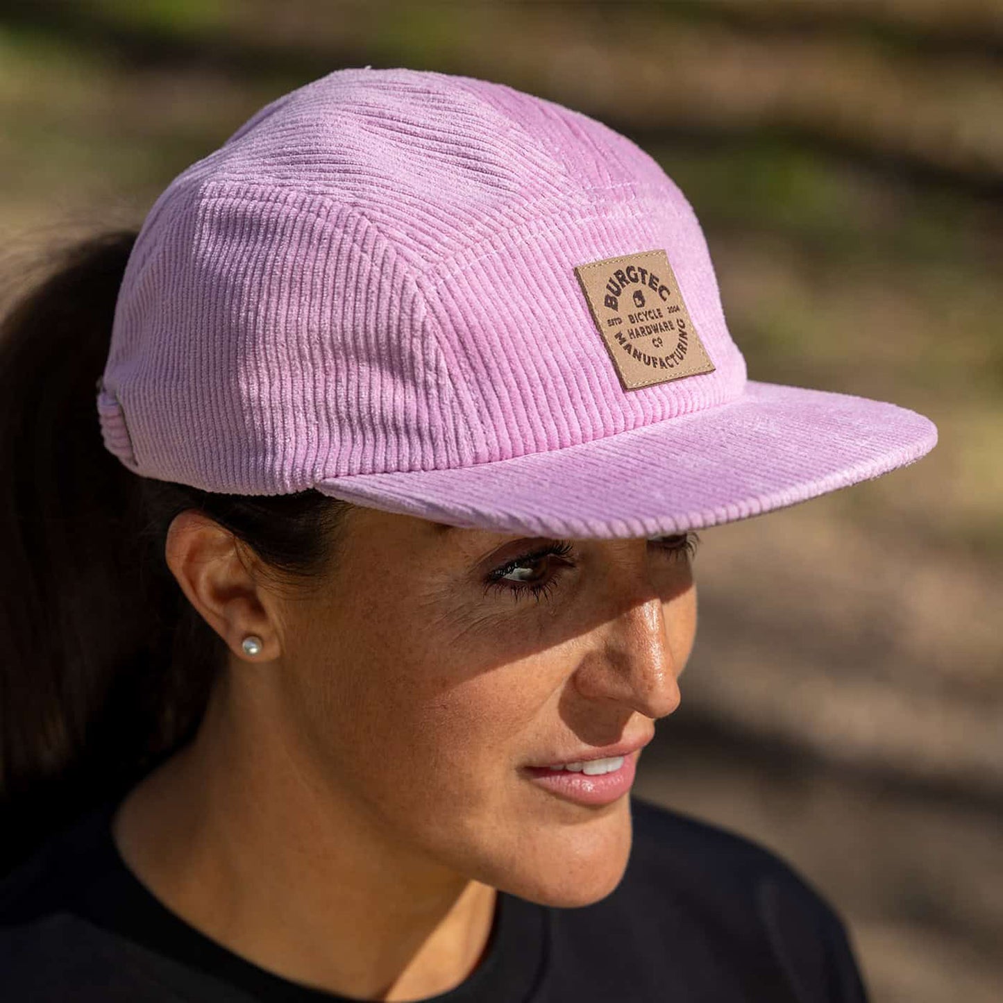 Casquette BURGTEC BANDIT CORDUROY FIVE PANEL Rose Pâle