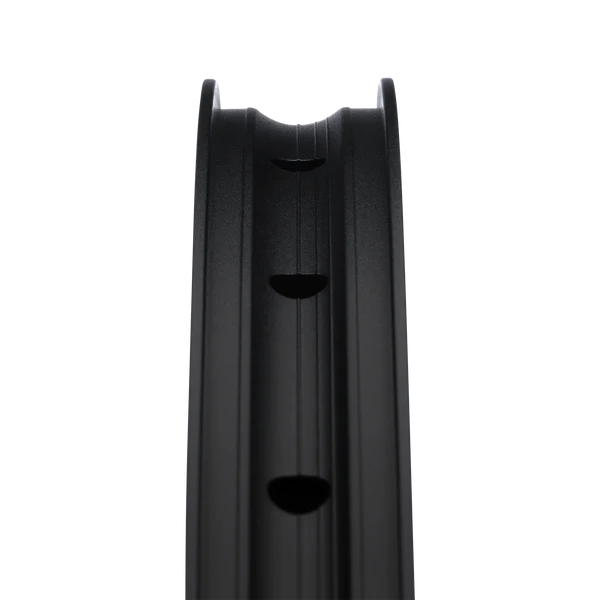 Voorwiel CRANKBROTHERS SYNTHESIS Aluminium 2.0 DH I9 29" 20x110 mm Boost Zwart
