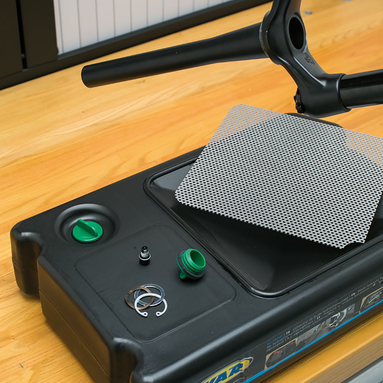 VAR hydraulische vloeistofverdeler NL-79300