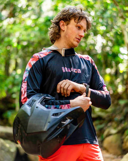 DHARCO RACE NEBULA Lange Mouw Trui Zwart