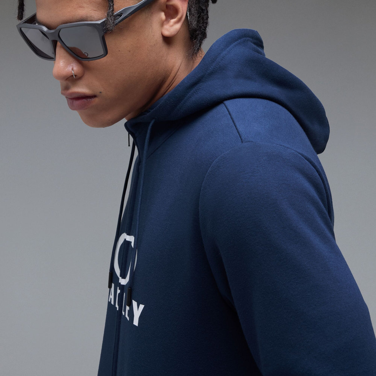Hoodie OAKLEY BARK FZ HOODIE 2.0 Blauw