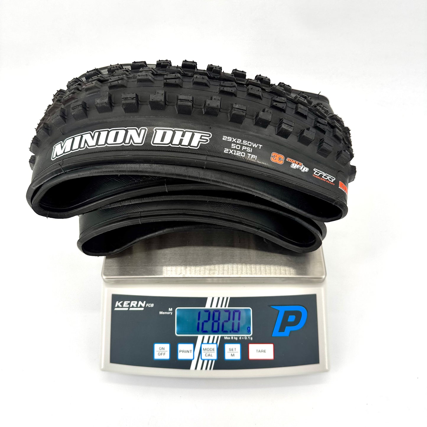MAXXIS MINION DHF 29x2.50 WT Double Down 3C MaxxGrip Tubeless Ready Zacht Zwarte band