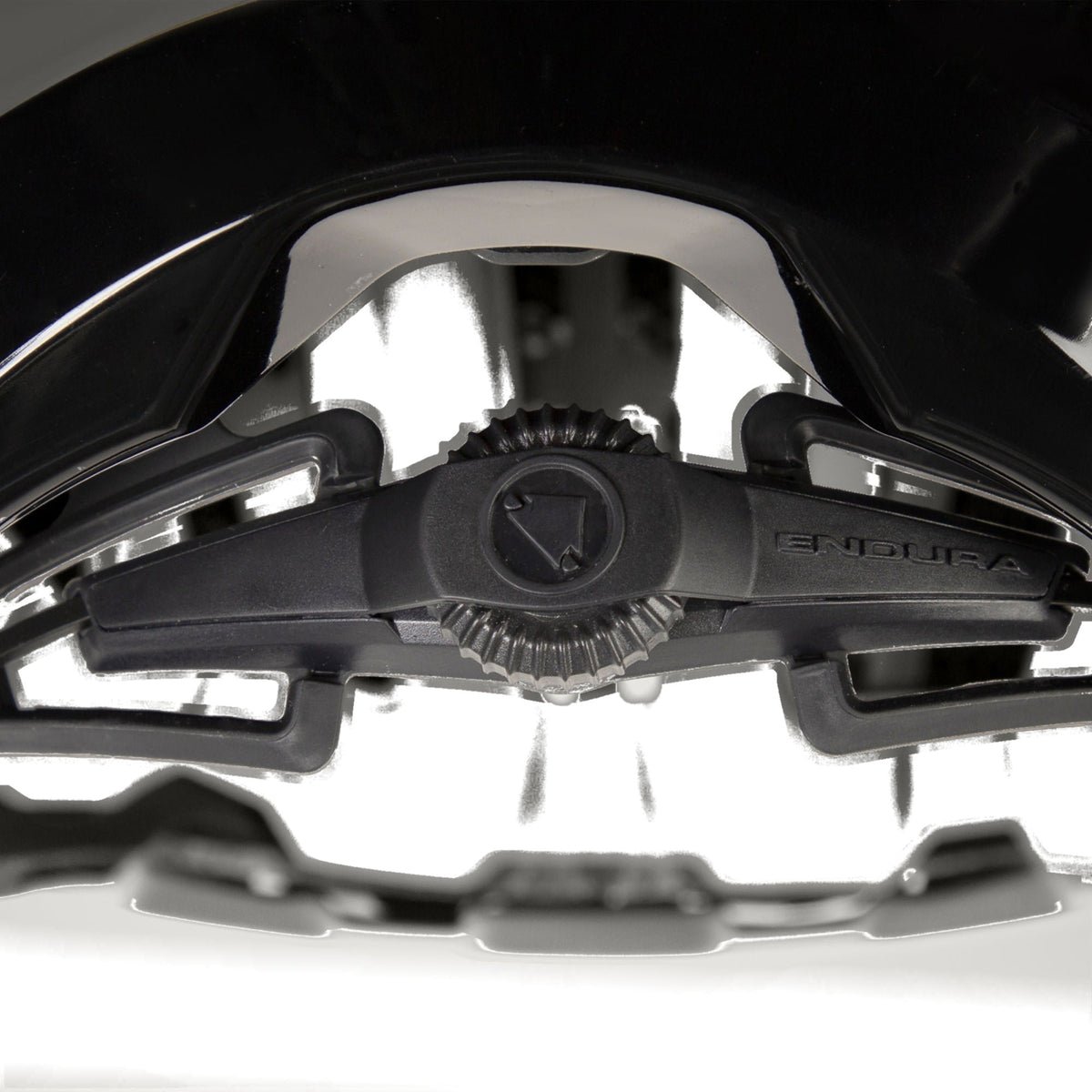 ENDURA MT500 MIPS zwarte mountainbikehelm