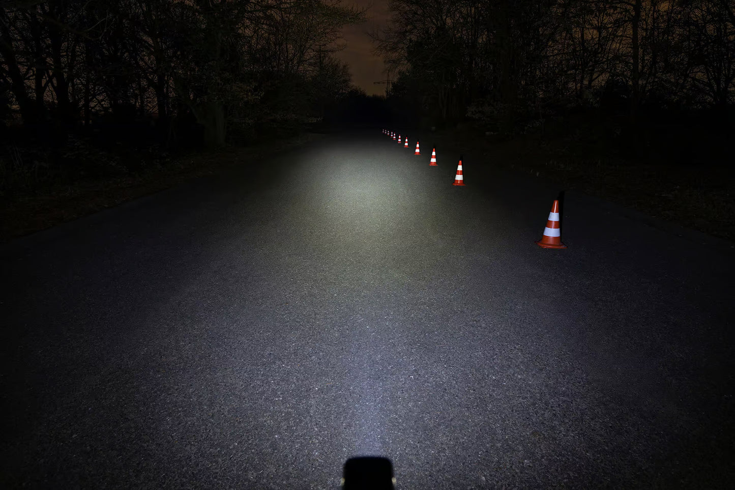 Éclairage Avant SIGMA BUSTER 400