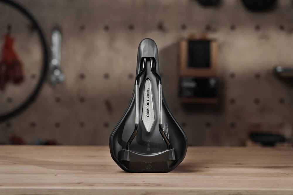 Selle WTB ROCKET FUSION Medium 145mm Rails Titane Noir