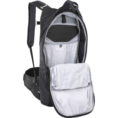 Rugzak met rugpand EVOC Trail PRO BLACKLINE 10 L Zwart