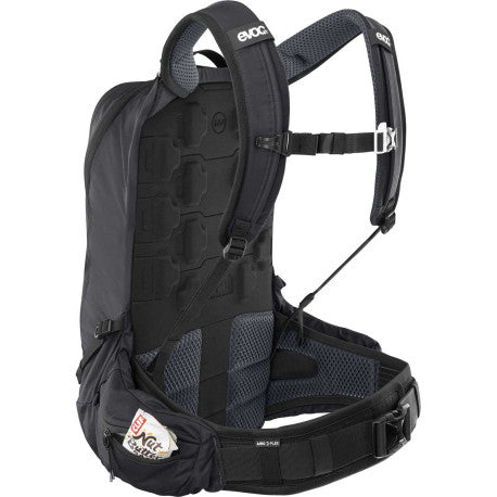 Rugzak met rugpand EVOC Trail PRO BLACKLINE 16 L Zwart