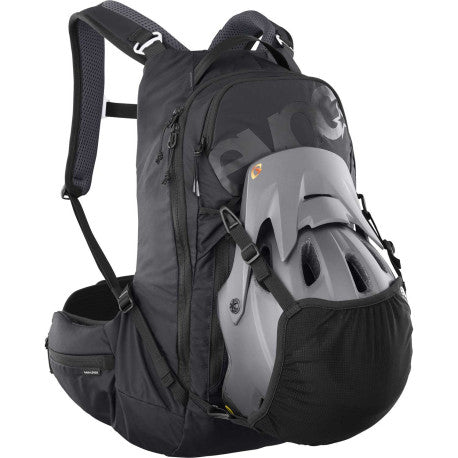 Rugzak met rugpand EVOC Trail PRO BLACKLINE 16 L Zwart