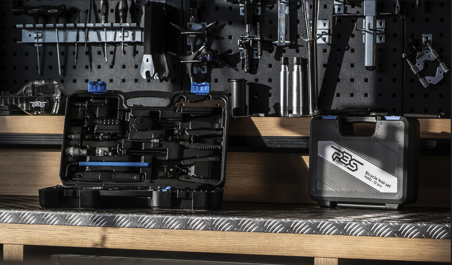 ACCESSOIRES - Gereedschapskisten en Sets