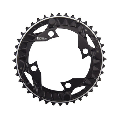 Buitenblad SHIMANO DEORE M612 10-speed triple, 4-gaats, 96 mm — kettingblad tegen witte achtergrond
