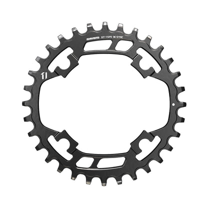 Zwart SRAM X-SYNC enkel kettingblad 11-speed, 4-gats, 94 mm, staal — kettingblad tegen witte achtergrond
