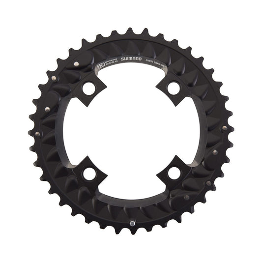 SHIMANO SLX M7000 buitenblad voor triple crankstel, 10-speed, 4-gats, 96 mm — kettingblad tegen witte achtergrond