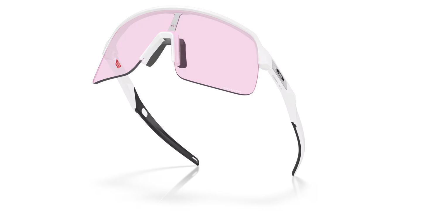 Lunettes OAKLEY SUTRO LITE S Matt Blanc Verre Prizm Low Light - OO9496-0834