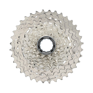 Cassette 12V SHIMANO 105 CS-HG710 – photo principale sur fond blanc