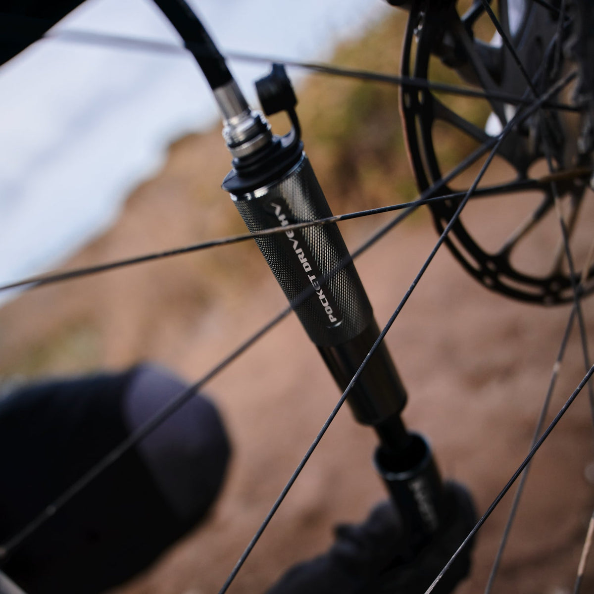 Handpomp LEZYNE POCKET DRIVE HV LOADED zwart