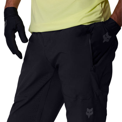 Short FOX FLEXAIR Zwart 2026