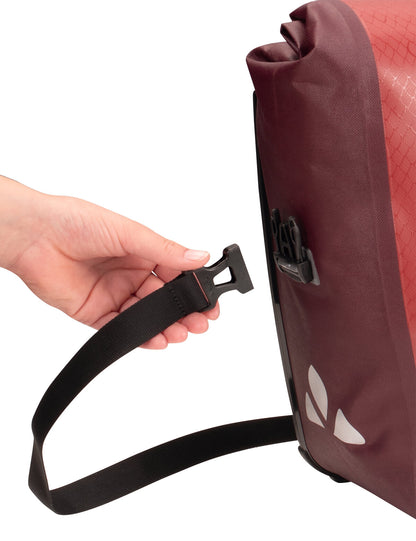Paar Bagagedrager Tassen VAUDE AQUA FRONT 28 L Rood