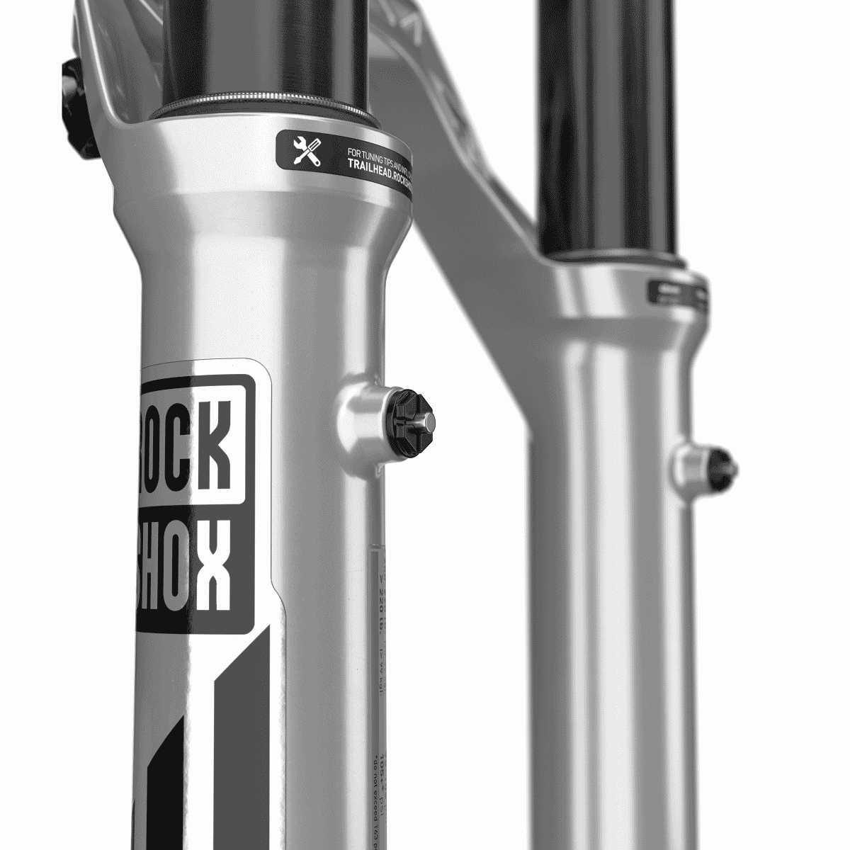 Fourche ROCKSHOX PIKE ULTIMATE CHARGER 3 RC2 29 DebonAir Conique Axe 15 mm Boost Argent 2023 00.4020.697.0