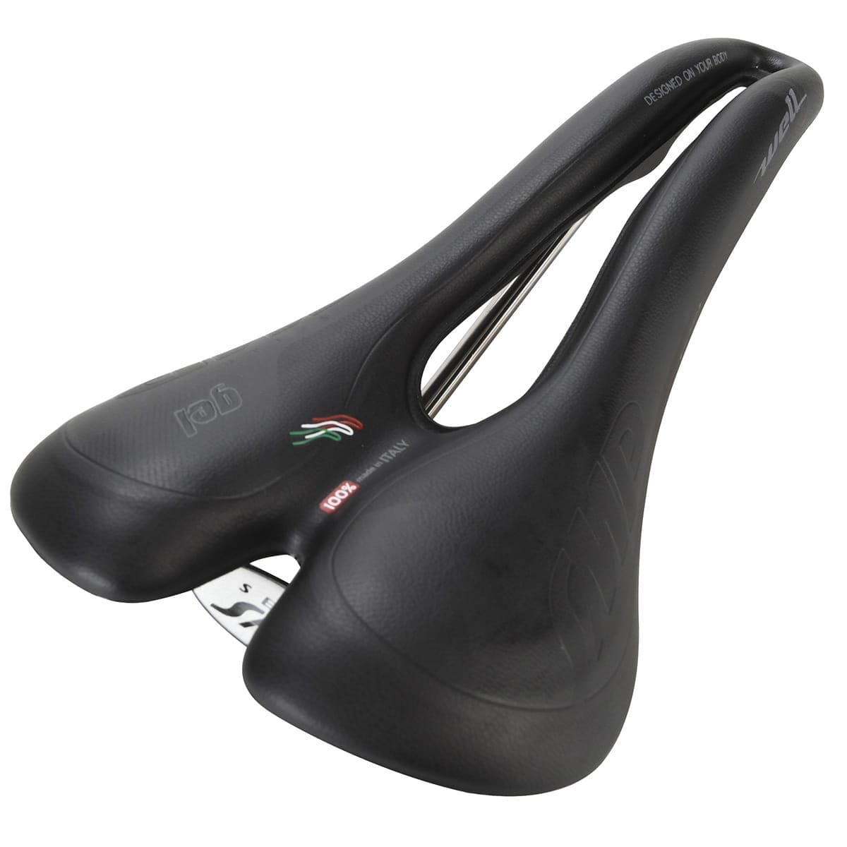 Selle SMP WELL GEL largeur 144mm rails acier