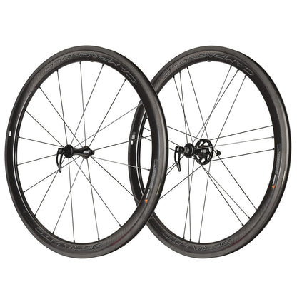 Wielpaar CAMPAGNOLO BORA WTO 45 DARK LABEL met banden