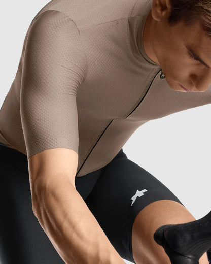 Shirt ASSOS EQUIPE R S11 Korte Mouwen Terra Sand