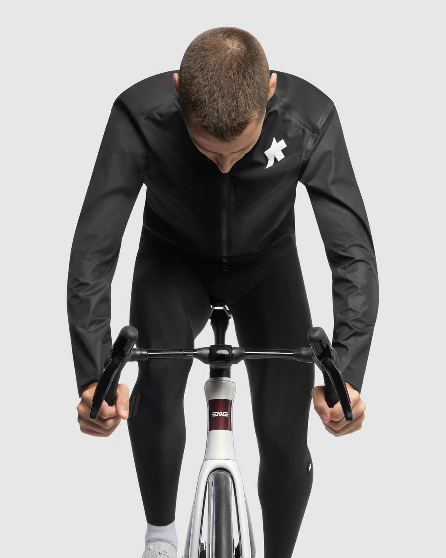 ASSOS EQUIPE RS SCHLOSSHUND RAIN S11 Jas Zwart