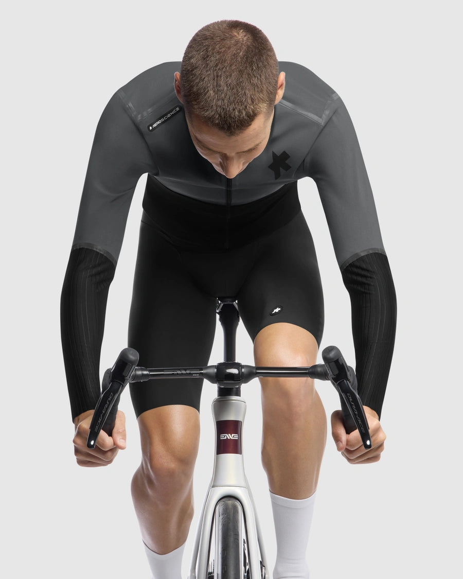 ASSOS EQUIPE RS ALLEYCAT S11 Jas Grijs