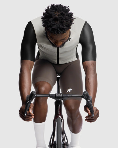 Mouwloos Jack ASSOS MILLE GT WIND S11 Almond Milk