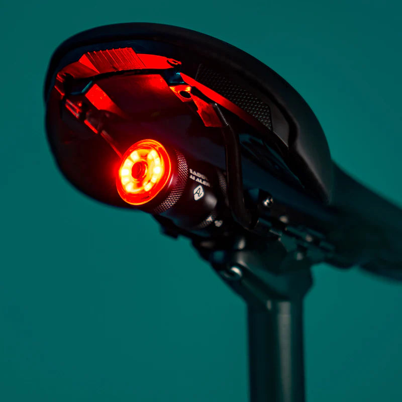 Eclairage Arrière LEZYNE SADDLE Ai ALERT 250