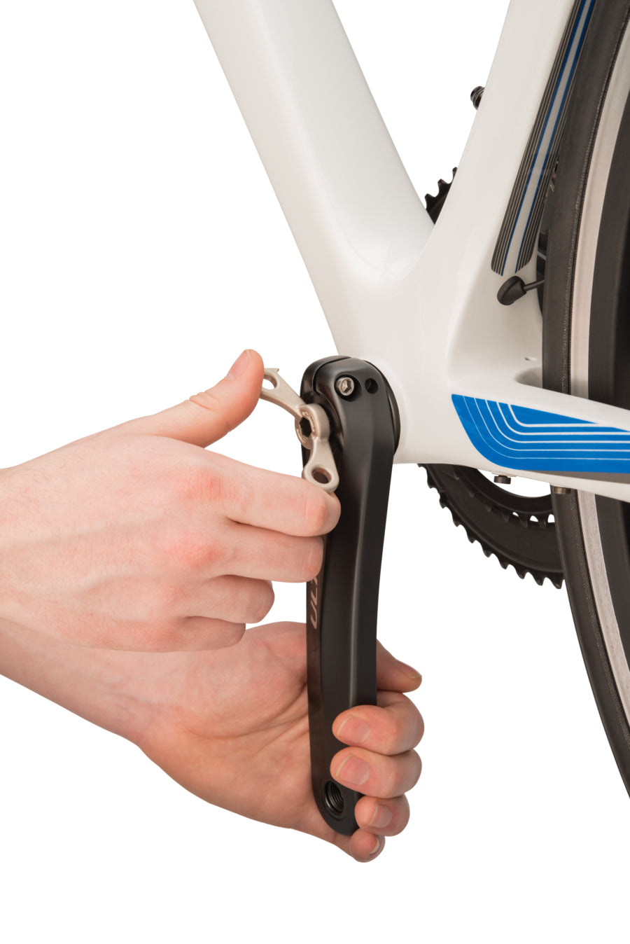 Park Tool BBT-10.2 desserrant un capuchon de réglage Hollowtech II