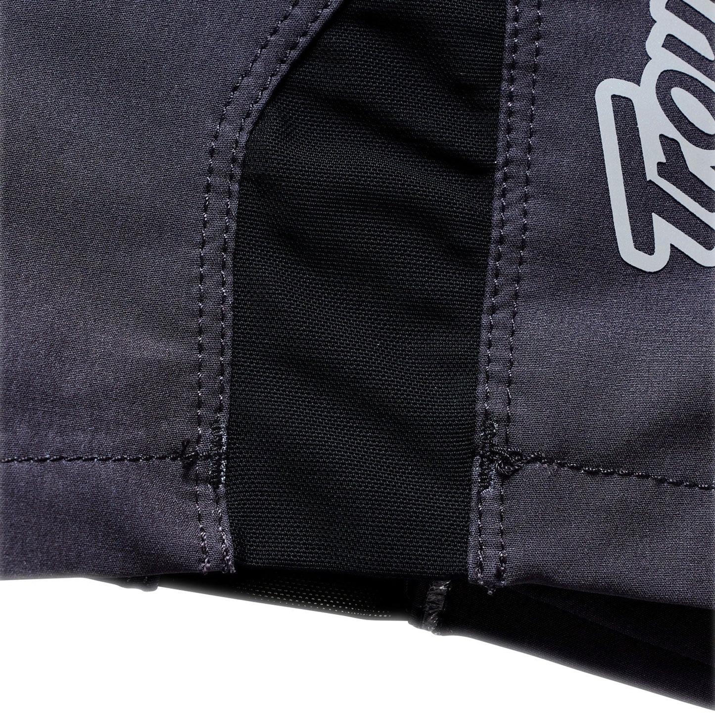 Short TROY LEE DESIGNS SKYLINE PRO MONO Carbon avec Liner BN3TH