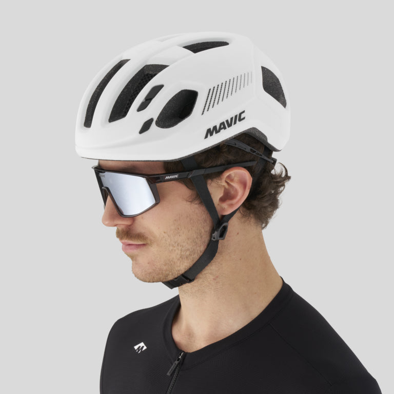 MAVIC AKSIUM racefietshelm wit 2027