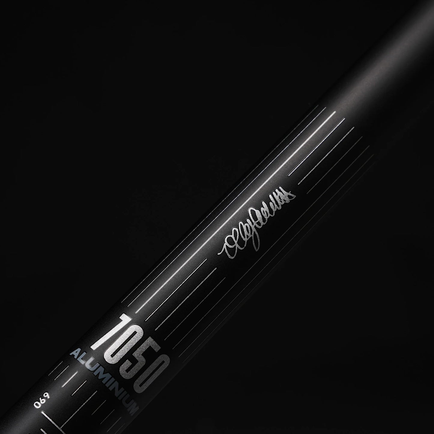 DMR 800 VIBROCORE Rise 65mm 780mm Zwart stuur