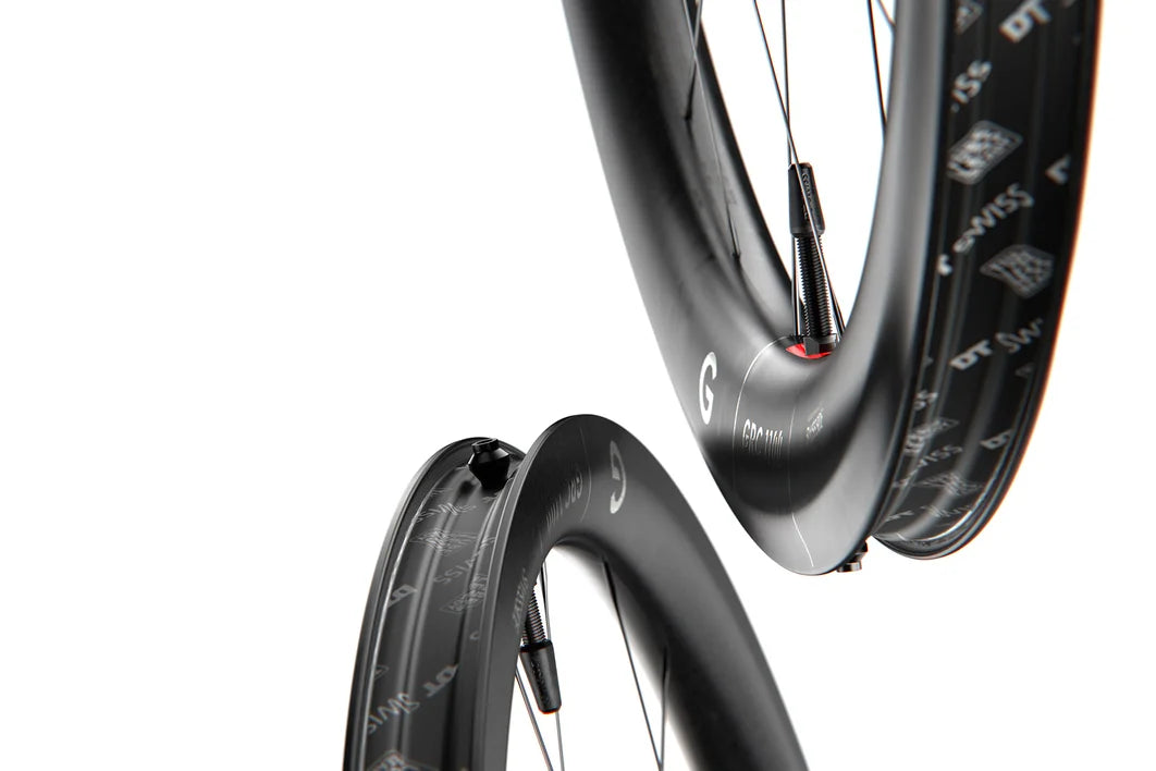 DT SWISS GRC 1100 DICUT 30 DISC voorwiel, tubeless ready (Center Lock)