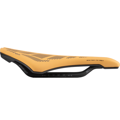 Zadel PROLOGO DIMENSION R2 AGX 143mm Rails Nack Beige