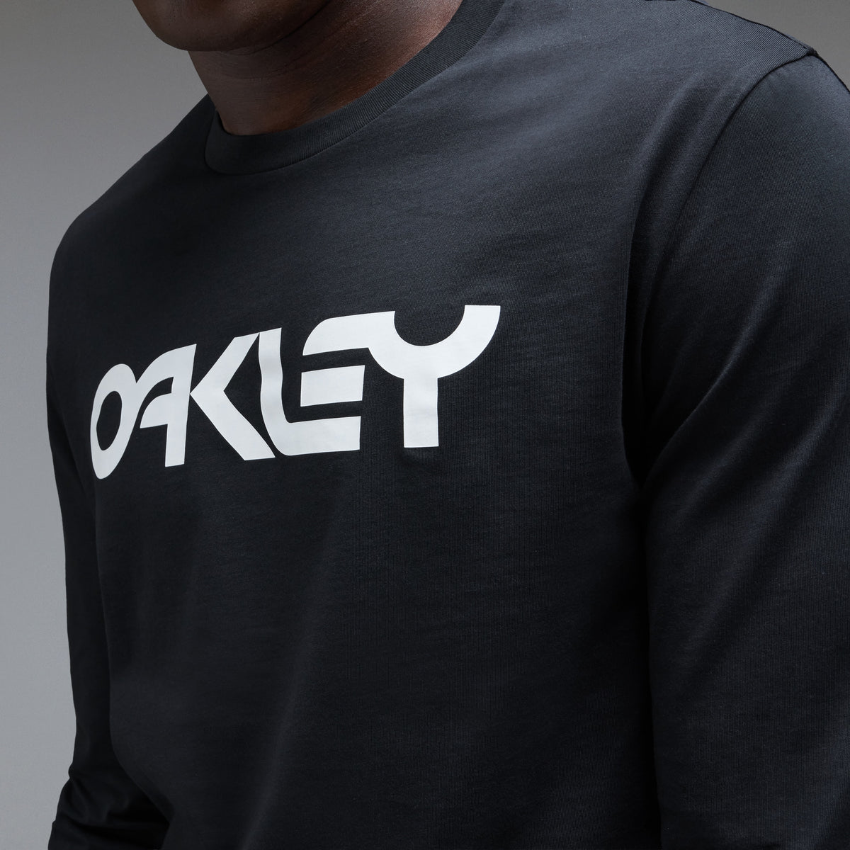 T-Shirt OAKLEY MARK II TEE 2.0 Lange Mouwen Zwart/Wit