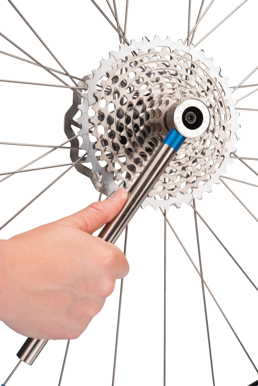 Park Tool FR-5.2H draait een SRAM XD-cassette vast