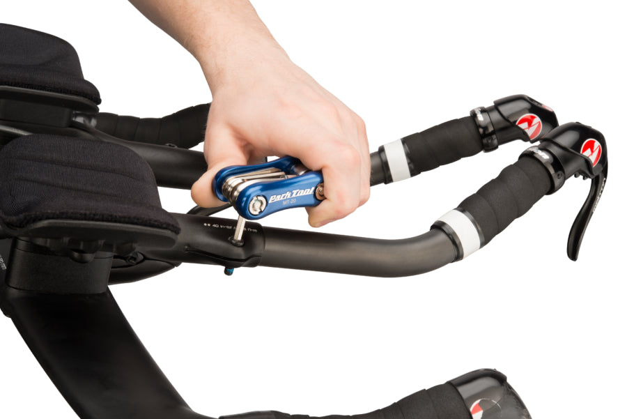 Park Tool MT-20 utilisé pour régler un cintre aéro