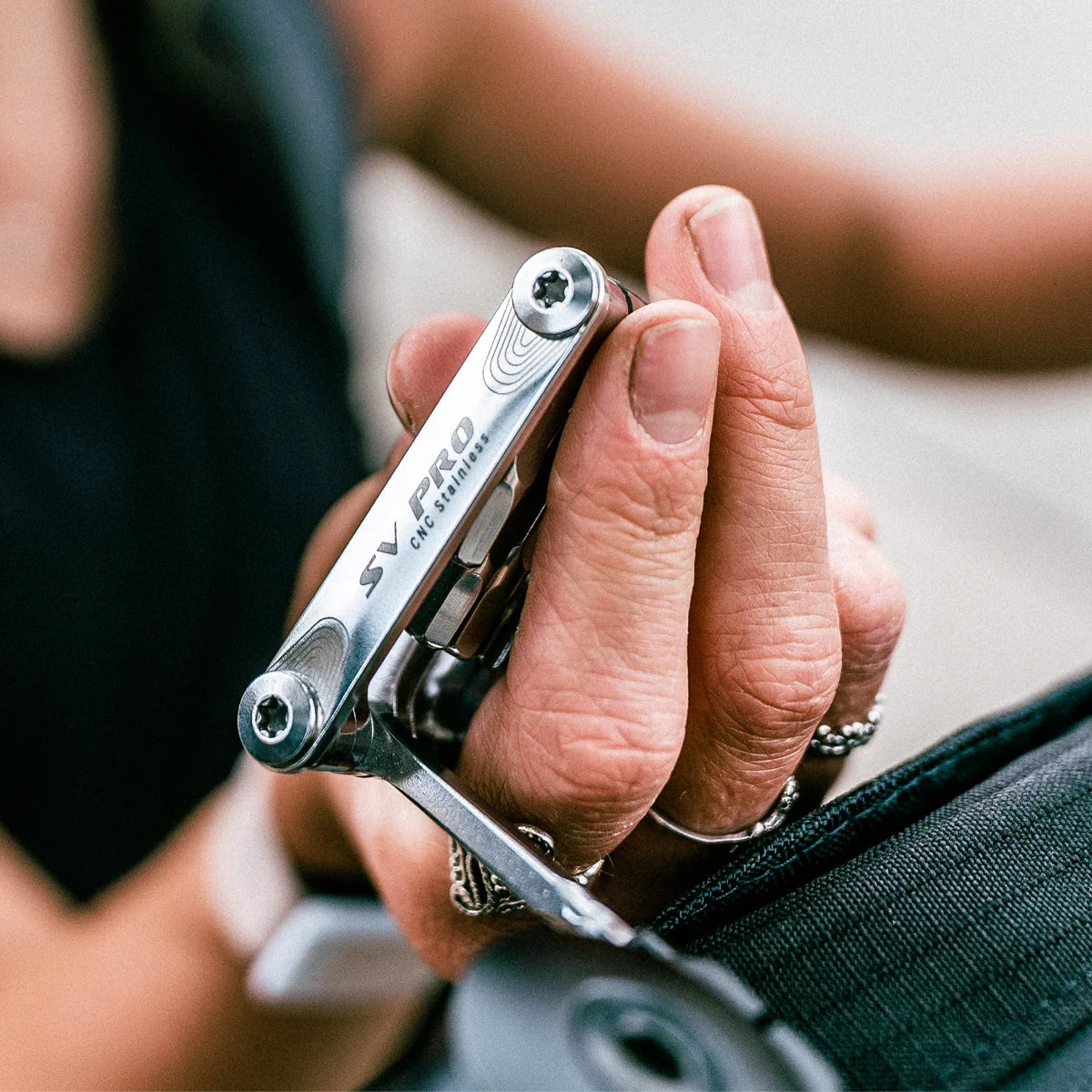 LEZYNE SV PRO 13 multitool zilver