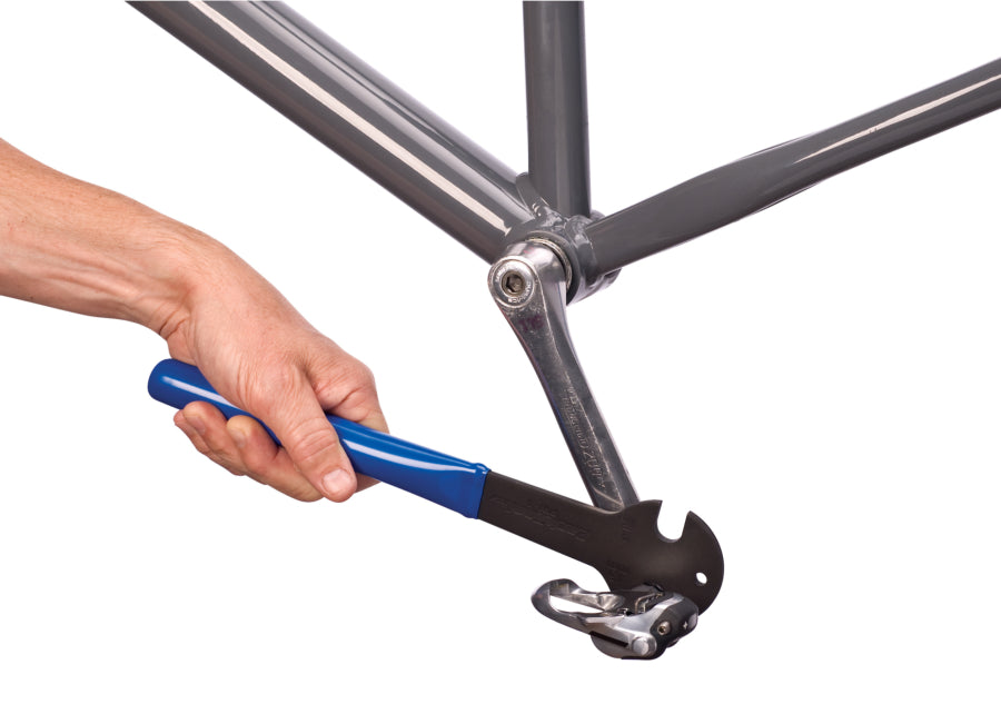 Park Tool PW-3 op een pedaal geplaatst