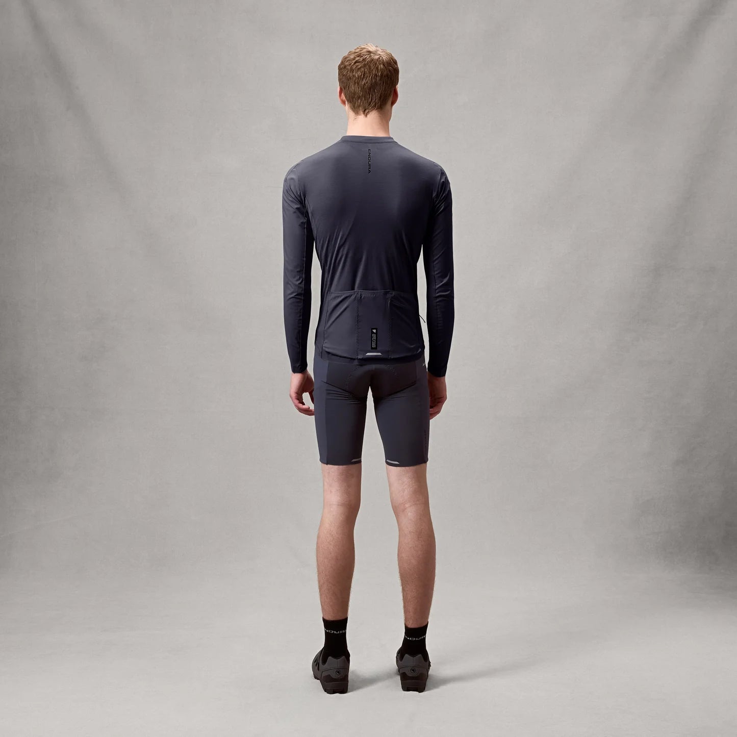 Maillot ENDURA ALLTRACK RIDE Manches Longues Carbon Gris