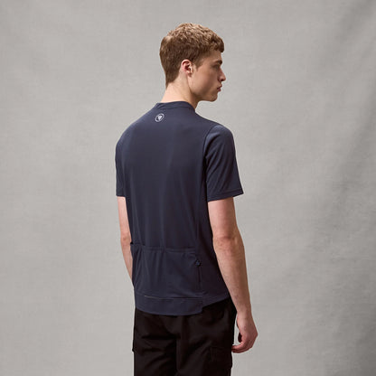 Shirt ENDURA LOOP ZIPPED Korte Mouwen Carbon Grijs