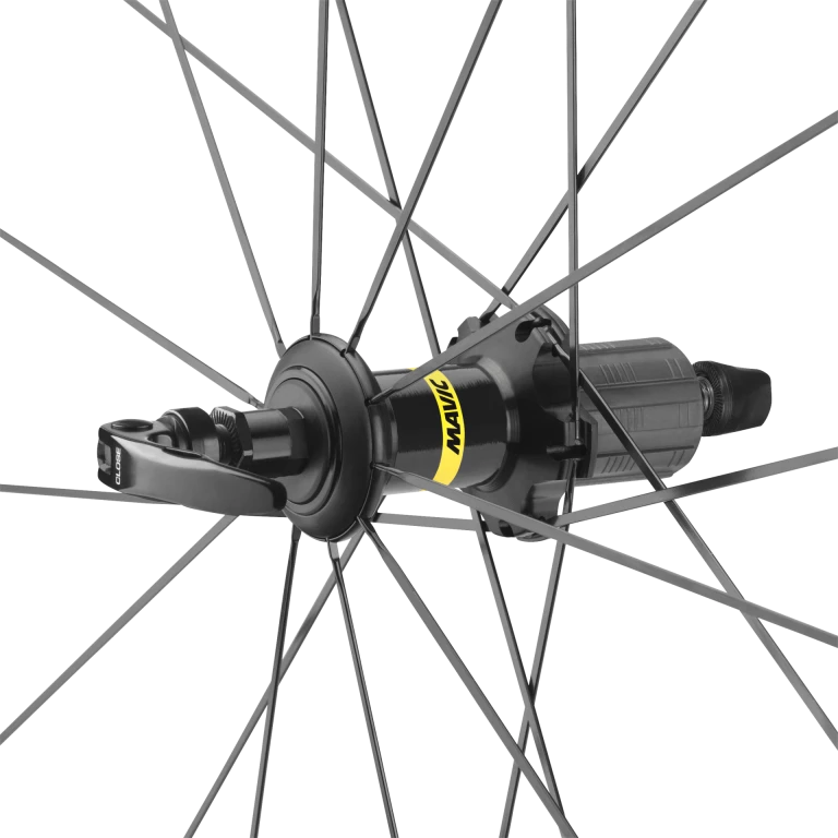 Paar MAVIC AKSIUM wielen met banden