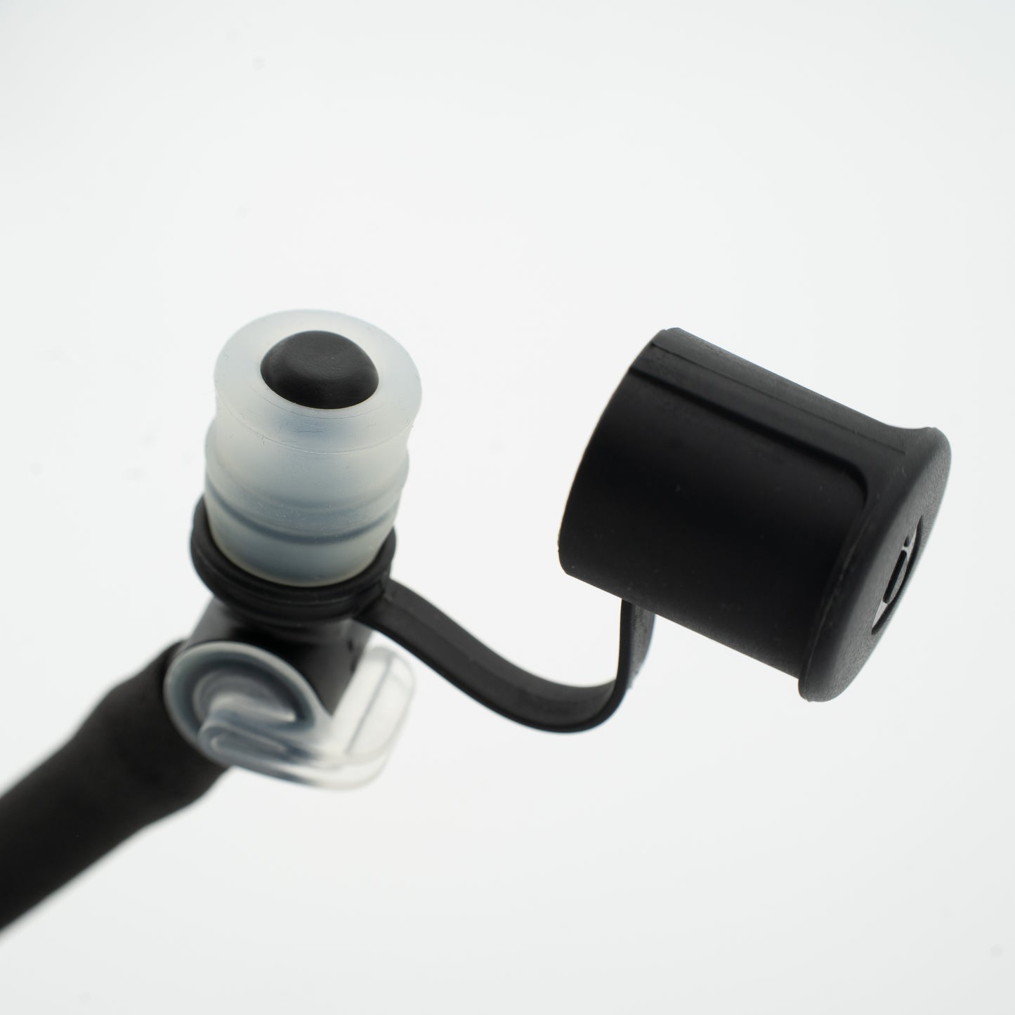 Kit Valve et Tuyau Isolé USWE HYDRAFUSION Noir