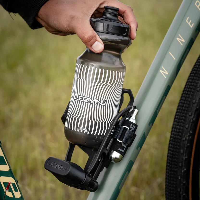 Bidonhouder en Gereedschapshouder LEZYNE TUBELESS FLOW STORAGE Zwart