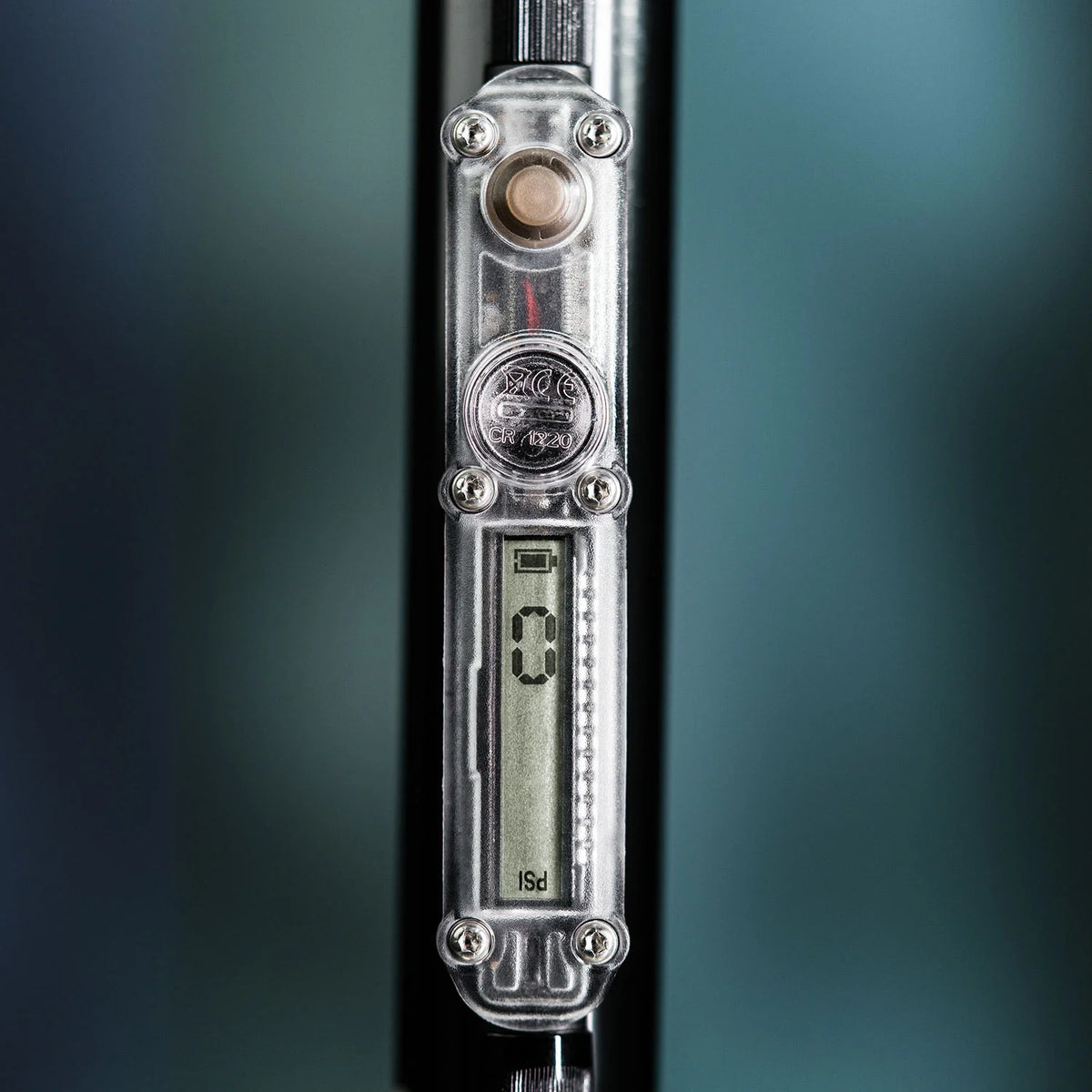 Vloerpomp LEZYNE DIGITAL TRAVEL FLOOR DRIVE zwart