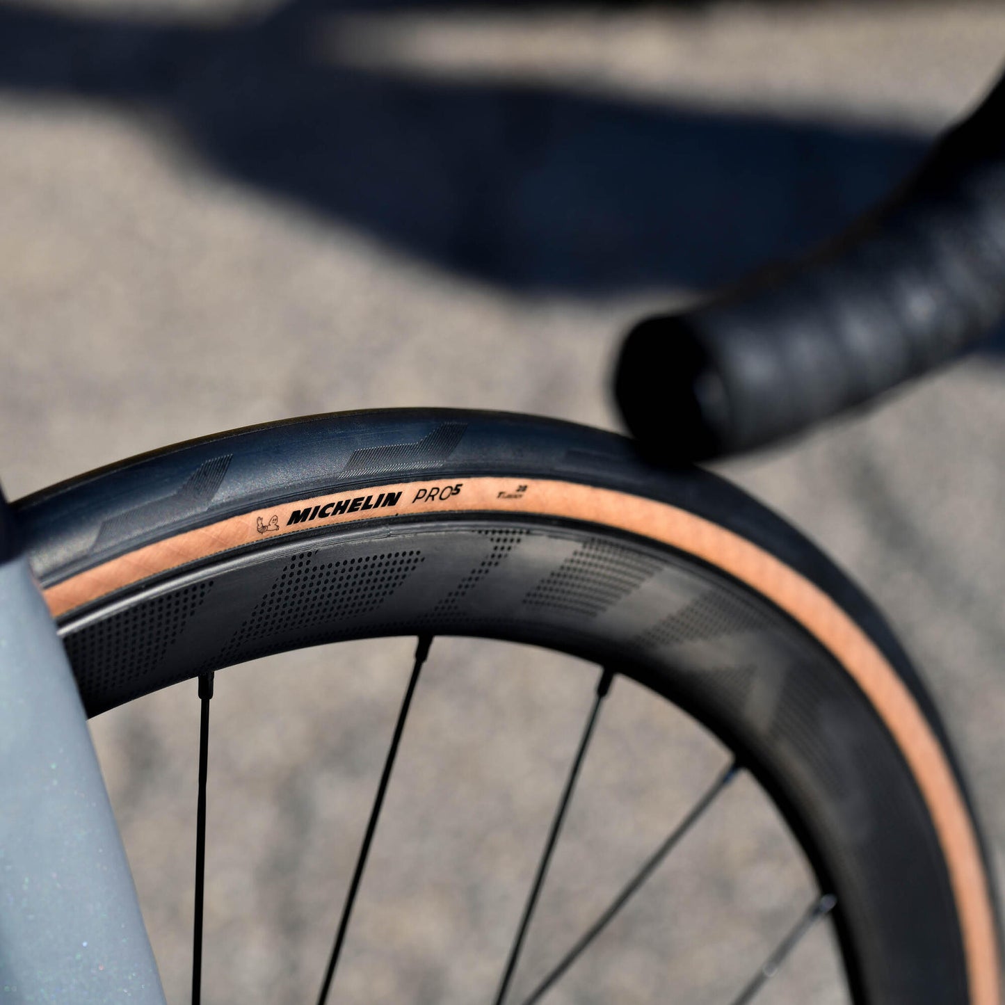 MICHELIN PRO 5 700x35c Competition Line Tubeless Ready Classic Beige band