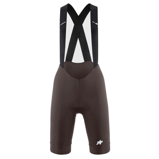 Korte fietsbroek met bretels voor dames ASSOS UMA GT S11 bruin — witte achtergrond, 2000 x 2000
